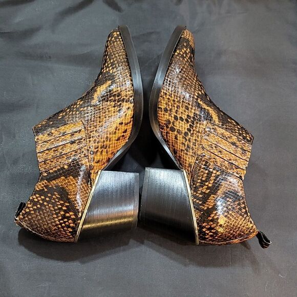 BLEECKER & BOND SNAKE PRINT CHUNKY HEEL SLIP-ON POINTED TOE BOOTIE - Picture 10 of 15